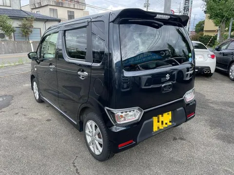 Suzuki Wagon R Stingray