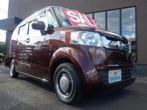 Honda N-BOX Slash