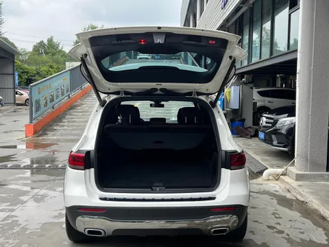 Mercedes-Benz Mercedes-Benz GLB
