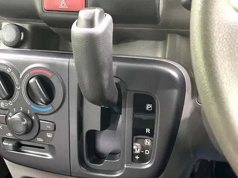 Nissan Clipper