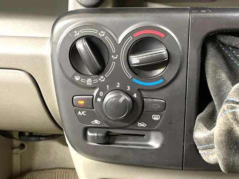 Nissan Clipper