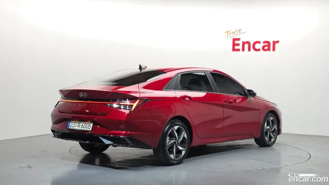 Hyundai Elantra (Avante)