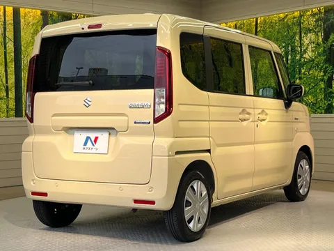 Suzuki Spacia