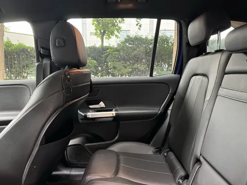 Mercedes-Benz Mercedes-Benz GLB