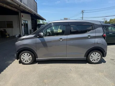 Mitsubishi eK X
