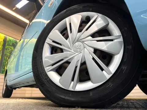 Daihatsu Mira Tocot