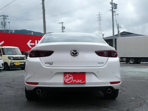 Mazda MAZDA3 Sedan