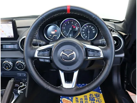 Mazda MX-5 (Roadster)
