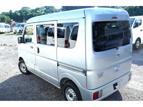 Nissan Clipper