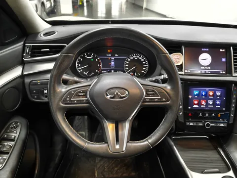 Infiniti QX50