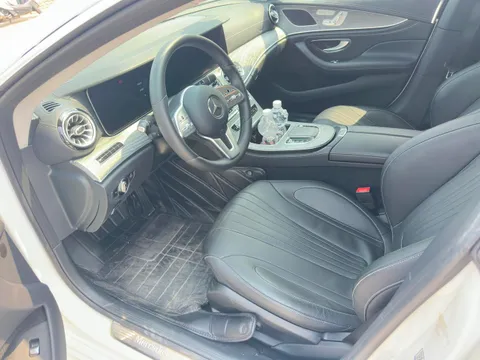 Mercedes-Benz Mercedes-Benz CLS