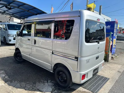 Nissan Clipper