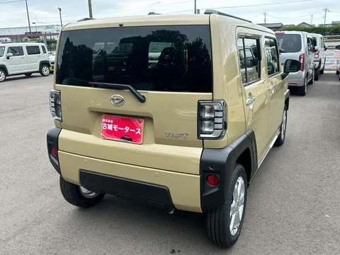 Daihatsu Taft