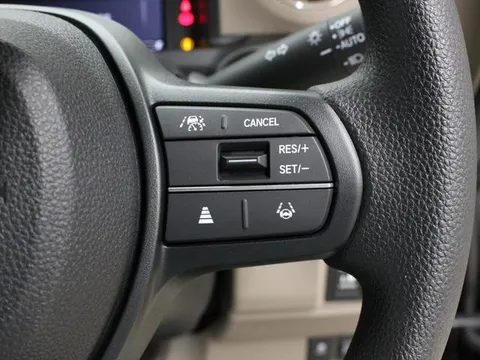 Honda N-BOX Joy