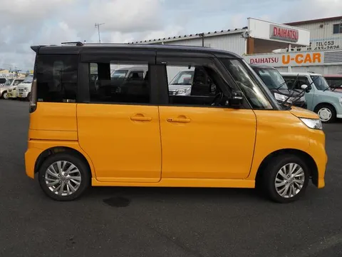 Suzuki Spacia Custom Z