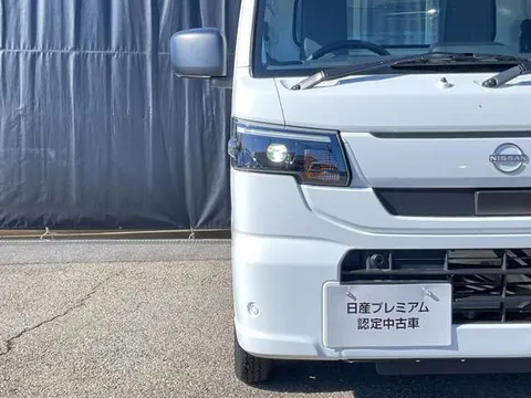 Nissan Clipper Truck