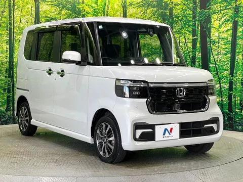 Honda N-BOX Custom