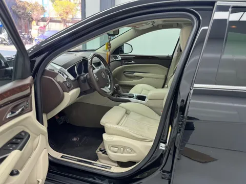 Cadillac SRX