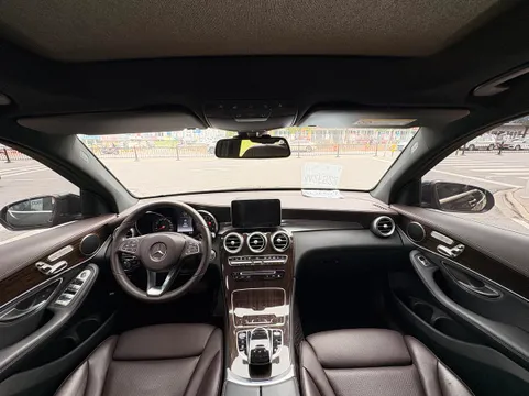 Mercedes-Benz Mercedes-Benz GLC