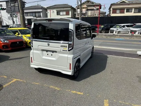 Suzuki Spacia Custom