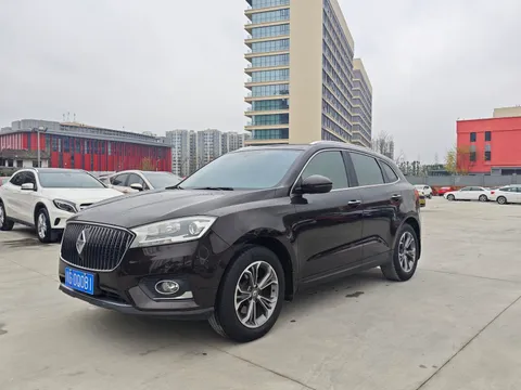 Borgward BX7