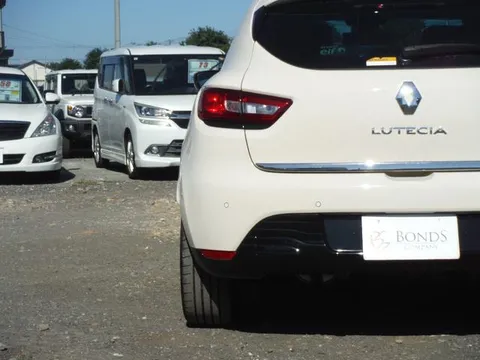 Renault Lutecia