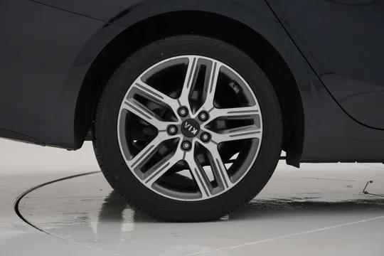 Kia Cerato (K3)