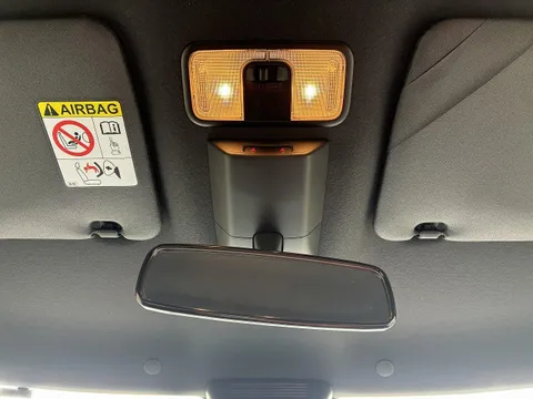 Toyota Pixis Mega