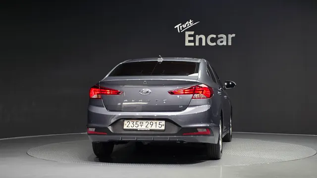 Hyundai Elantra (Avante)
