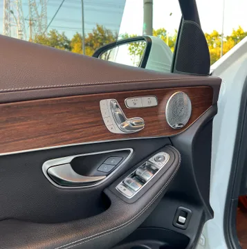 Mercedes-Benz Mercedes-Benz GLC
