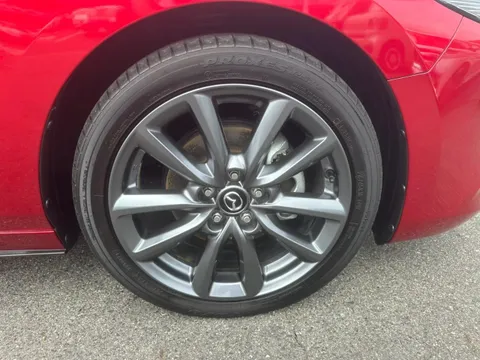 Mazda MAZDA3 Fastback