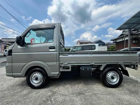 Nissan Clipper Truck
