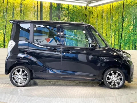 Mitsubishi eK Space Custom