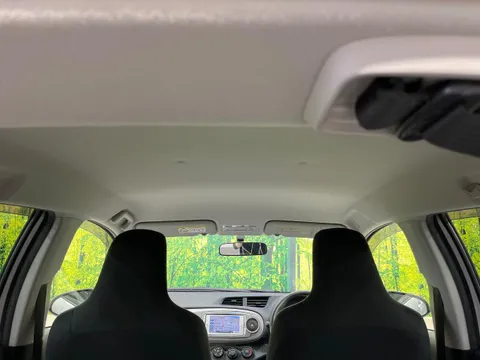 Toyota Yaris (Vitz)