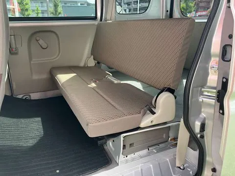 Nissan Clipper