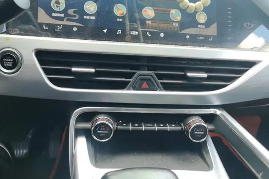 Geely Monjaro
