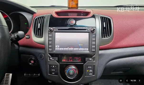 Kia Cerato (Forte)