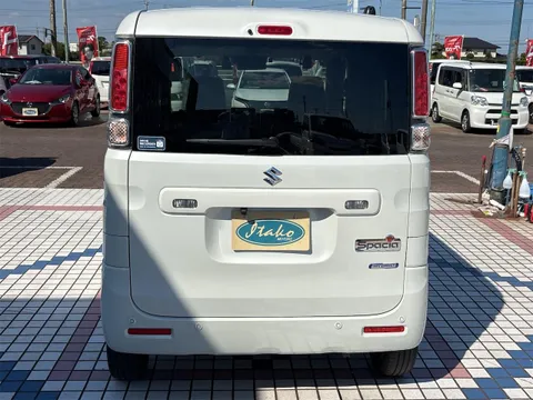 Suzuki Spacia