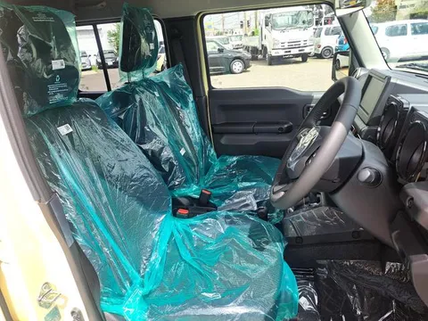 Suzuki Jimny Nomade