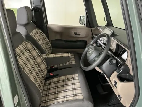 Honda N-BOX Joy
