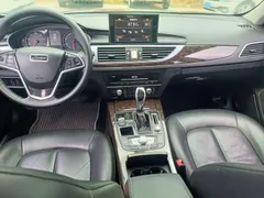 Zotye Z700