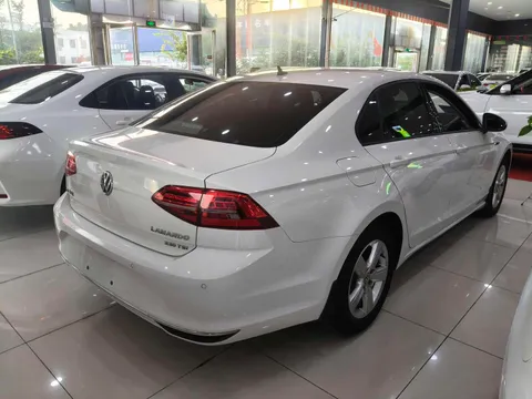Volkswagen Lamando