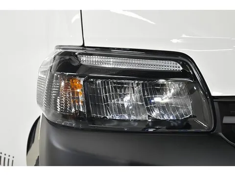 Toyota TownAce Van