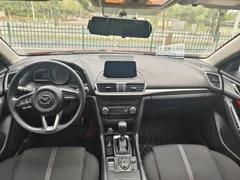 Mazda Mazda 3