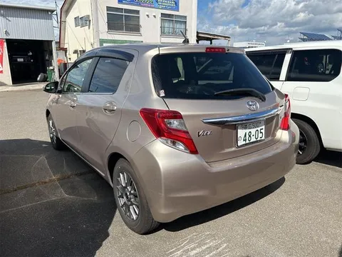 Toyota Yaris (Vitz)