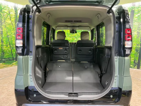 Mitsubishi Delica Mini