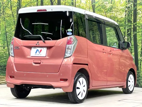 Mitsubishi eK Space
