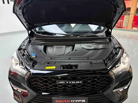 Jetour X90