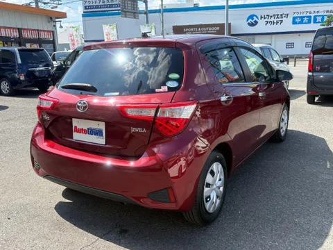 Toyota Yaris (Vitz)