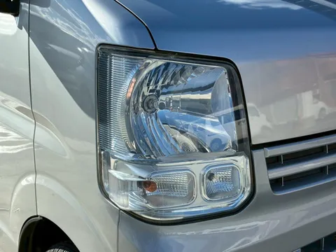 Nissan Clipper